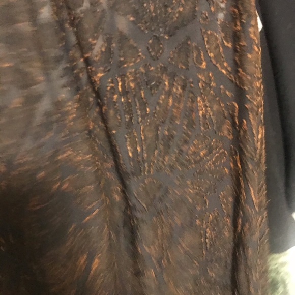 Top - Picture 8 of 11